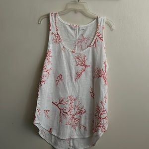 Old Navy NWT ladies tank top.